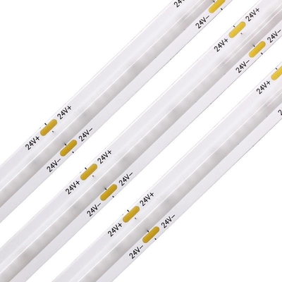 110V impermeabilizzano la striscia RGBW della PANNOCCHIA LED, strisce termoresistenti di RGB per stanza