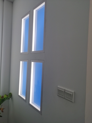 150W LED Skylight Panel 6000LM Uscita luminosa 2100-7000K Temperatura del colore Copre 8-12 Sqm Area