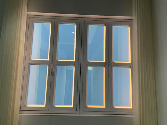 Luce per finestra intelligente progettata da 160W, dimmerabile, senza sfarfallio, simulazione della luce diurna per interni senza finestre